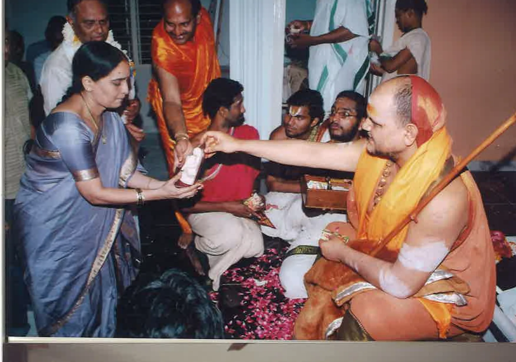 1990 โ The first temple building