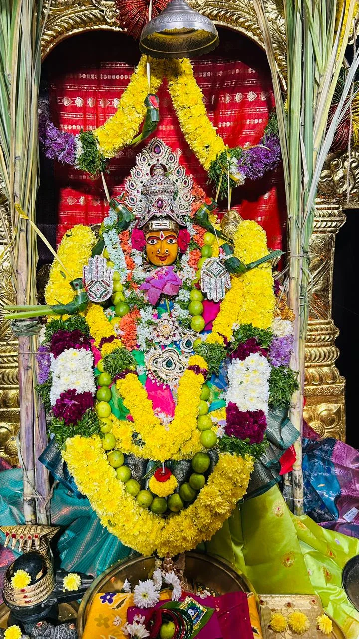 Mata Sri Raja Shyamala Devi
