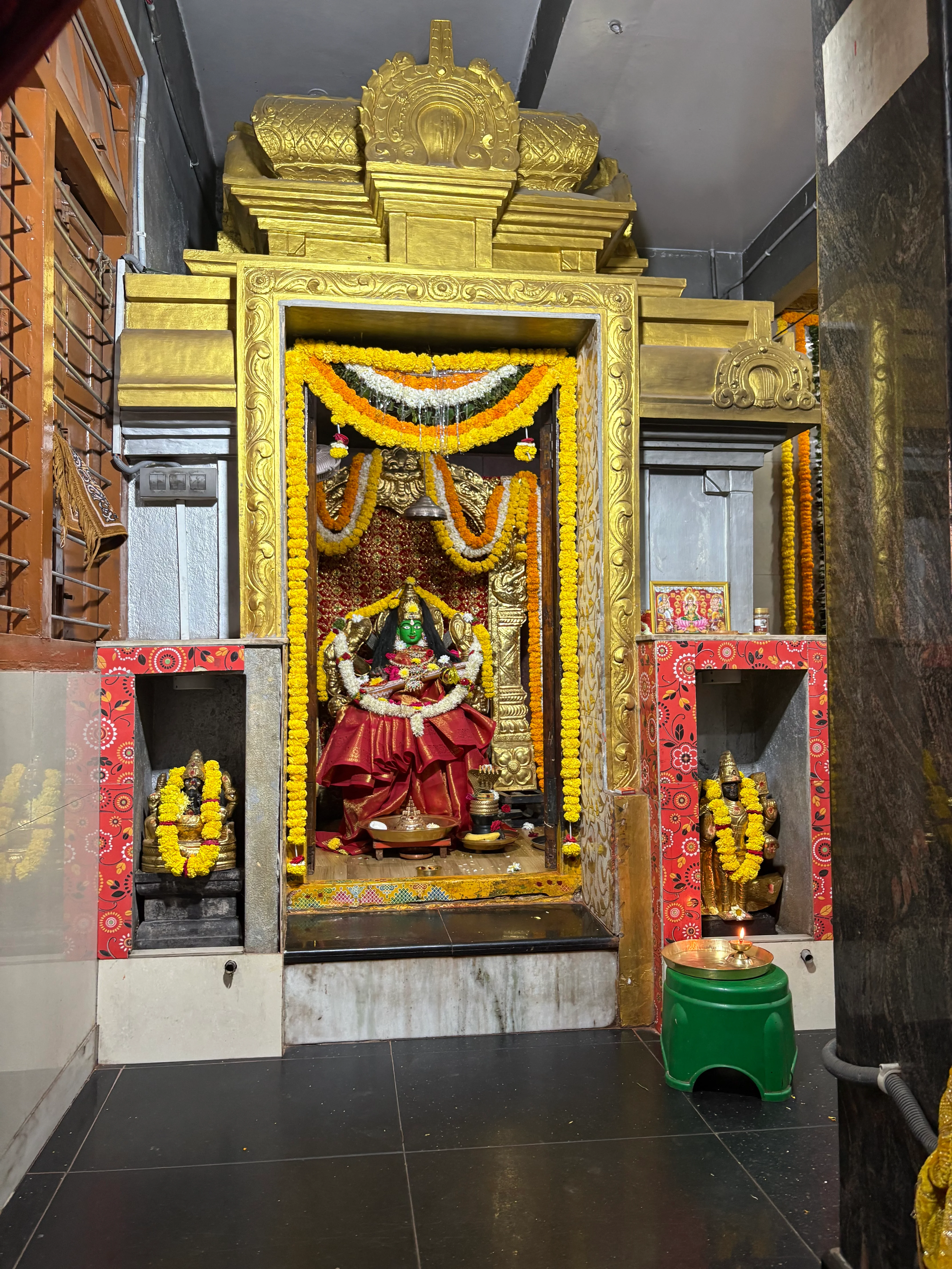 Mata Sri Raja Shyamala Devi