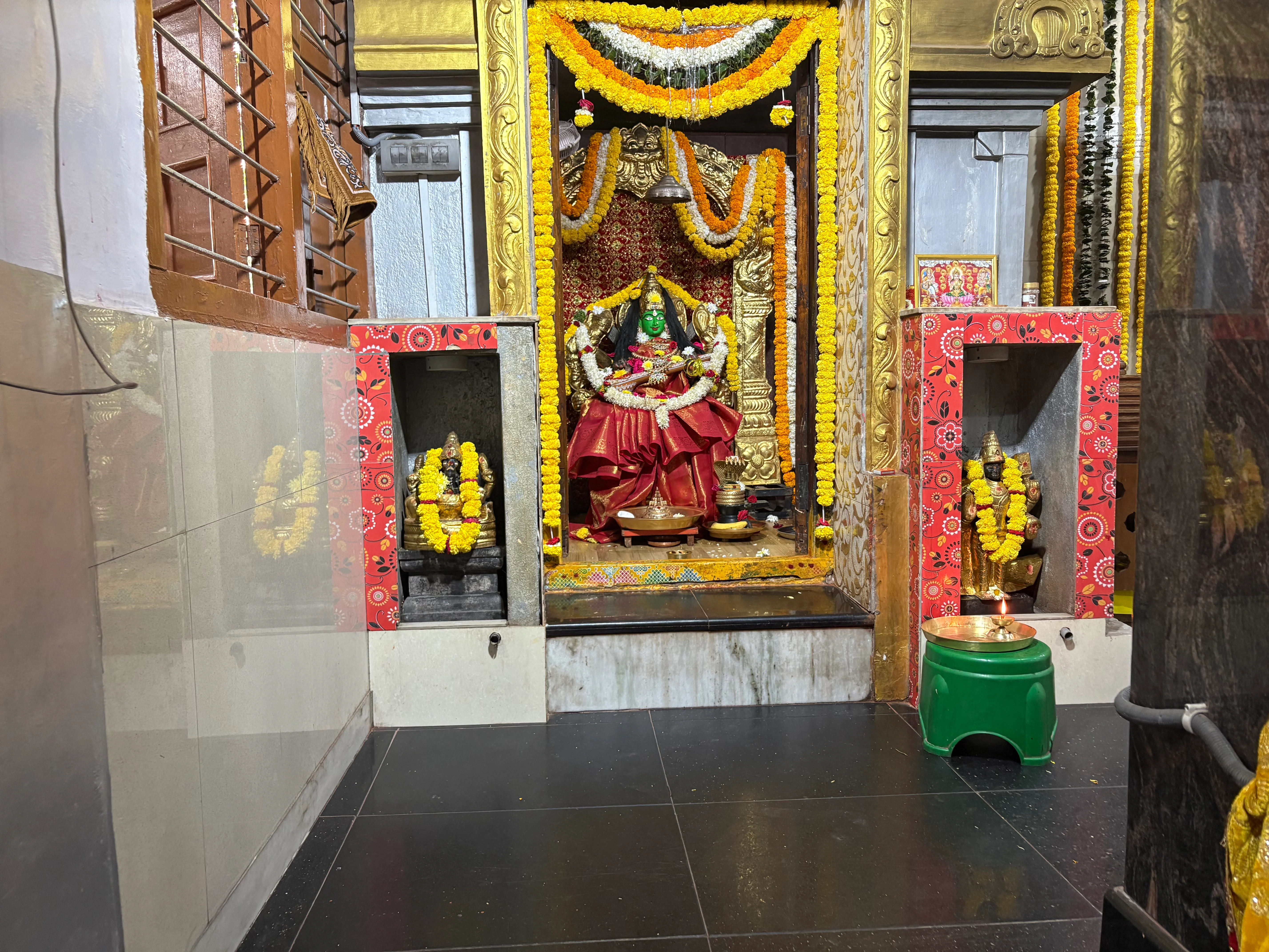 Mata Sri Raja Shyamala Devi